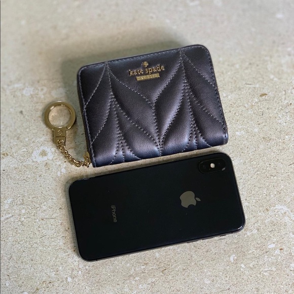 🔥FINAL SALE🔥 Kate Spade Wallet - Picture 2 of 6